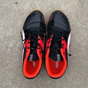 Puma orange and black indoor soccer shoes men’s size 12